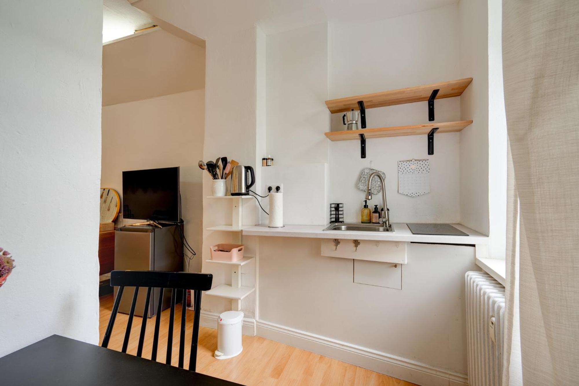 Apartment Mit 2 Schlafzimmern Am Bergpark Wilhelmshoehe Kassel Exteriör bild